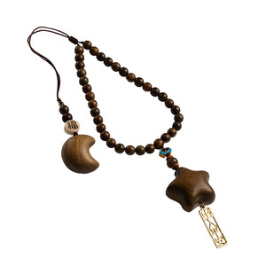 
Natural green sandalwood star and moon car pendant five-pointed star moon car pendant high-end rearview mirror pendant gift for women