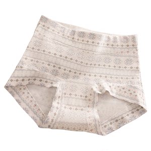 
Retro Fair Isle cotton underwear women's medium high waist non-pinching type A Xinjiang baby cotton printed small boxer briefs