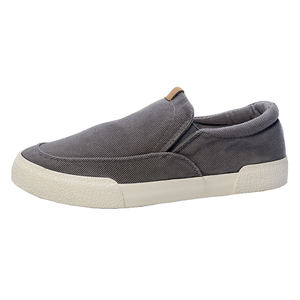Canvas shoes for men in spring and autumn, breathable, one foot kick, lazy black cloth shoes, low top casual board shoes, youth hooded men's shoes