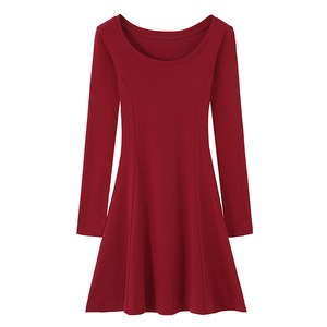 Hepburn wind u collar A -shaped dress pure long -sleeved long -sleeved bottom slimming thin waist high waist small black skirt children
