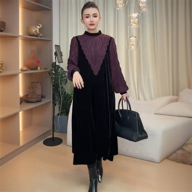 Dress long sleeve aging temperament Plaid knitted skirt with slim waist  2426
