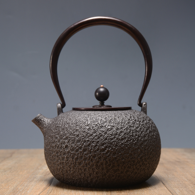 日本铁壶 龟寿堂纯手工荒地纹丸形无涂层砂铁壶烧水壶煮茶壶
