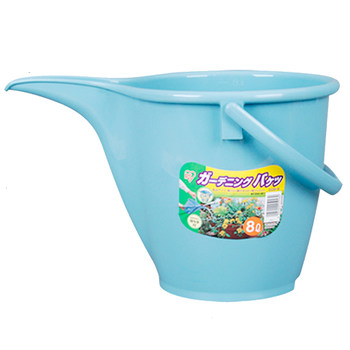 Alice thickened resin portable watering bottle with pointed spout