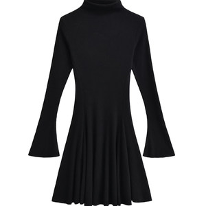 
Cotton American retro slimming half turtleneck knitted dress Hot girl bell-sleeved French bottoming A-line waist skirt