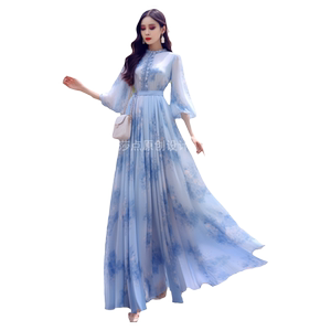 Summer new floral dress, female chiffon beautiful long skirt, waist, thin temperament, big skirt, seaside holiday skirt
