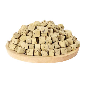 Cat snack frozen dried chicken liver granules Pet kitten, teeth, teeth, fat, fat, cheeks, nourishing nutrition mixing main food
