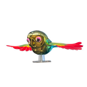 
Cute flying bird with moving wings, interesting and creative bird car, electric car companion ornament