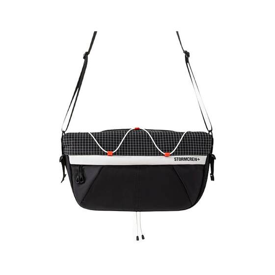 
Film and TV Hurricane Crossbody Bag STORMCREW+ ROAM Roaming Shoulder Bag 2.5L Men's and Women's Outdoor Sports