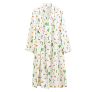 
Japanese bathrobe pure cotton gauze large size fat mm200*0.5kg spring and autumn long-sleeved water-absorbent quick-drying nightgown bathrobe home clothes