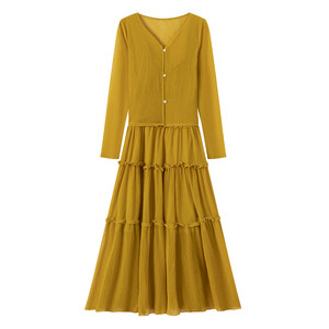 
Beach skirt, beach vacation, yellow French long skirt suit, dress suspender, high-end and beautiful island girl