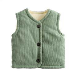 Children's vests are stylish and unseasonable