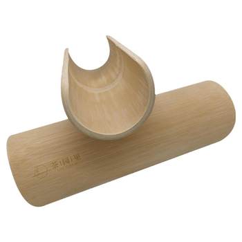 Bamboo cervical pillow in the tea garden relieves neck and waist discomfort