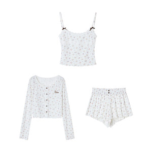 
[Mist Flower Zhao] Uena American retro floral lace camisole knitted cardigan shorts suit for women