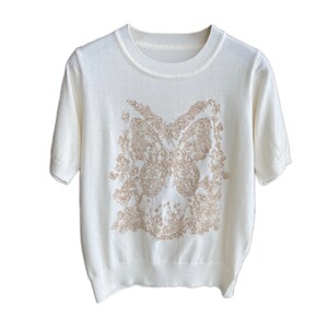 
AMR UU French blouse Gentle and noble butterfly embroidery knitted short-sleeved T-shirt women's top spring and summer new style