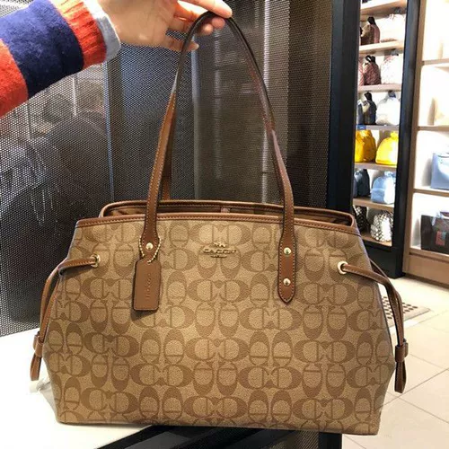 Демисезонная трендовая модная вместительная и большая сумка на одно плечо для матери и ребенка, рюкзак, Гонконг, из натуральной кожи