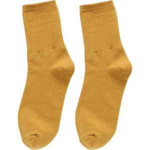Korean mid -pumped socks female retro thread ETNA simple sweat -absorbent cotton, autumn and winter, Dongdao Gate purchased genuine trendy socks
