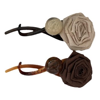 Autumn atmosphere ~ dry rose ball beads twist clip