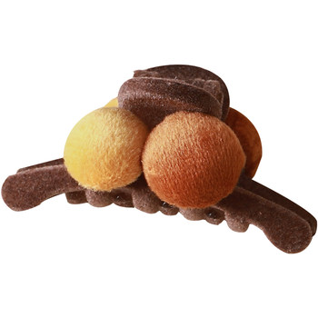 
You can’t live without it in autumn and winter! Soft fufu plush gripper