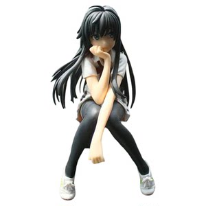 
Seated Luffy Yukino model car ornaments car center console display decoration office desk decompression figure