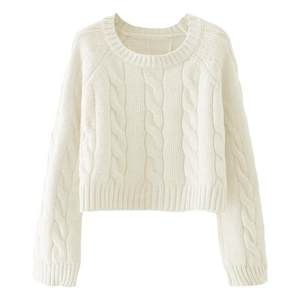 White sweater for women 2025 new winter thickened twist short style with small round neck knitted base shirt
