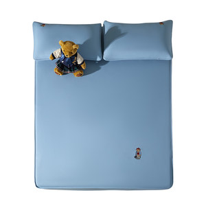 
TeenieWeenie cold summer ice silk mat three-piece set 2026 new type A antibacterial bed sheet mat