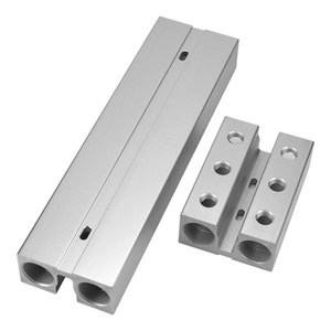 
Double-row injection molding machine water drain diverter mold cooling water distributor base water circulation water distributor non-standard customization