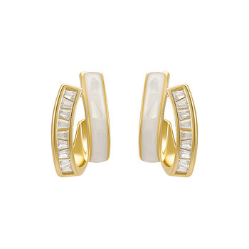 Light luxury high -level sense temperament exquisite shell velvet earrings
