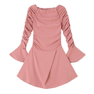 
Female sexy one-shoulder dress with off-shoulder pleated flared sleeve design irregular waist-hugging A-line skirt