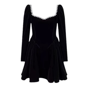 Banquet daughter’s high-end velvet birthday dress to wear