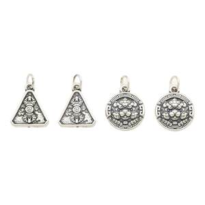 
Foot Silver Pendant 3D Hard Silver Vajra Triangle Tag Back Pattern Beast Head Round Brand S999 Sterling Silver DIY Bracelet Accessories