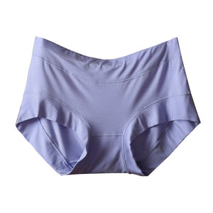 Large size underwear for women, with a weight of mm200 * 0.5kg, made of modal cotton, with a waistband and buttocks. Women's flat angle pants, big red, high waisted bottom pants