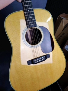 Martin D28 Roses All -Board Folk Guitar Guitar D28E