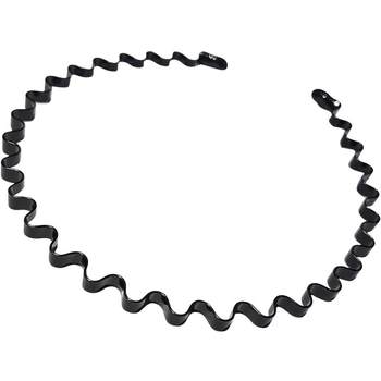 Men's invisible movement hair with waves in summer washing the face in summer
