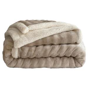 2025 Autumn and Winter Class A Blanket New Bubble Lamb Silk Double-layer Warm Dormitory Small Quilt Nap Sofa Cover Blanket