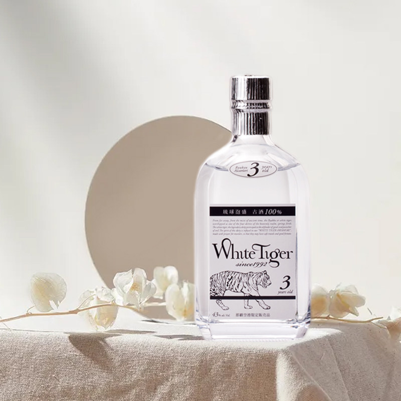 全日空WHITE TIGER日本原装进口白虎琉球泡盛蒸馏酒3年720ml古酒-淘宝网