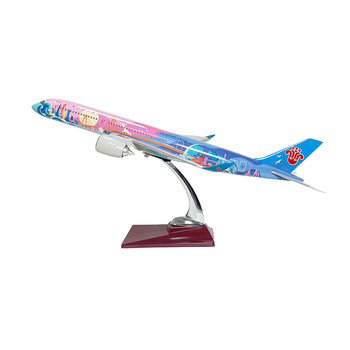 
China Southern Airlines aircraft model China Southern Airlines aircraft model new paint A350-47 Vibrant Bay area code gift