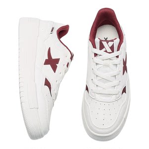 
Xtep sneakers, white shoes, men's and women's shoes, spring and summer new casual sports shoes, breathable, versatile, official and authentic for couples