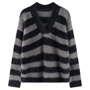 
[Special Offer] Limited Warmth! Plush v-neck striped thickened sweater sweater for women autumn and winter loose pullover top