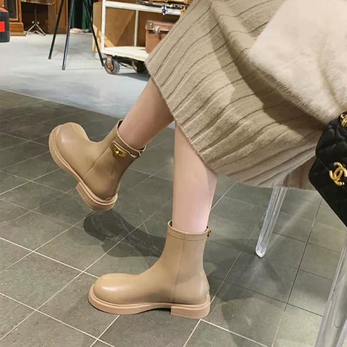 Martens, короткие сапоги, флисовые демисезонные ботинки, коллекция 2023, европейский стиль, французский стиль