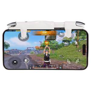 
The chicken-eating artifact has an integrated physical mechanical button and a large lens. It can also be used as a four-finger auxiliary peripheral for Apple and Android.