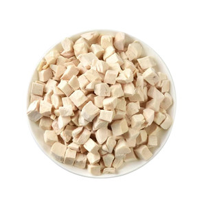
Freeze-dried raw chicken nuggets, cat and dog snacks, pet supplement nutrition, fattening, chicken breast nuggets, cat food staple food gills