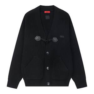 
INXX simple black V-neck sweater men's college style horn button design loose cardigan sweater couple