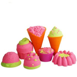 Baby Passing the Kitchen toy Play Sand Tools Space Sand Model Ice Cream 10 -piece Cake Model