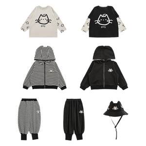 Youyou Boy's long-sleeved cartoon fake two-piece T-shirt, hooded jacket, loose trousers, cat star fun suit trendy
