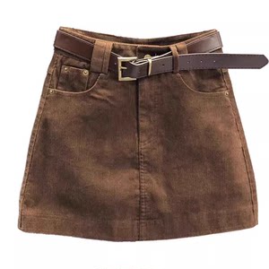 
European Maillard brown corduroy skirt for women 2025 autumn and winter new high-waisted slim A-line hip short skirt