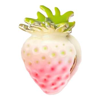 
Cute strawberry bangs with side clip for girls, sweet and beautiful