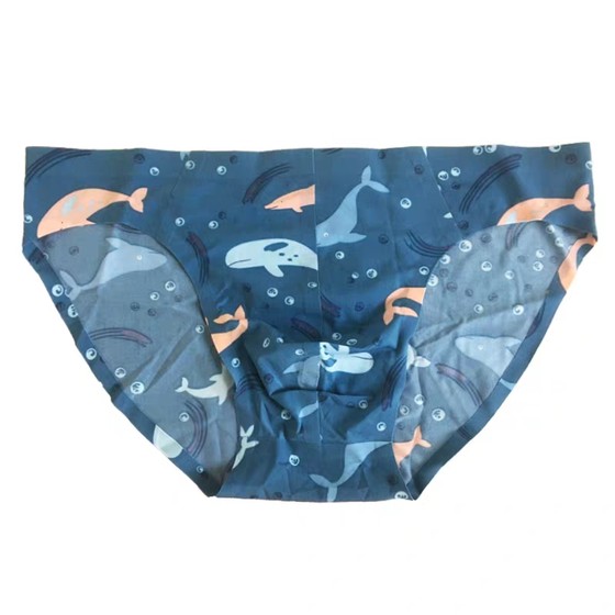 Men's one -piece underwear cartoon triangle ice silk without trace youth breathable fast -drying sexy ultra -thin shorts