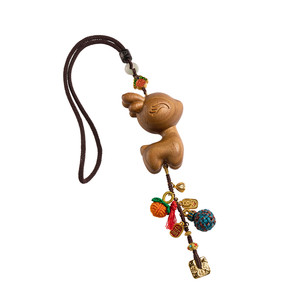 
Natural sandalwood deer car pendant 2026 new car rearview mirror pendant high-end sand gold Duobao car pendant