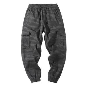 
2025 autumn and winter new style velvet thickened camouflage loose legged overalls men's multi-pocket outdoor casual sports pants