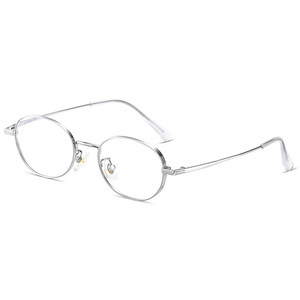 
Ultra-light pure titanium small frame glasses for women myopia can be matched with a height-count anti-blue light round face to make them look slim and cold silver eyes lens frame